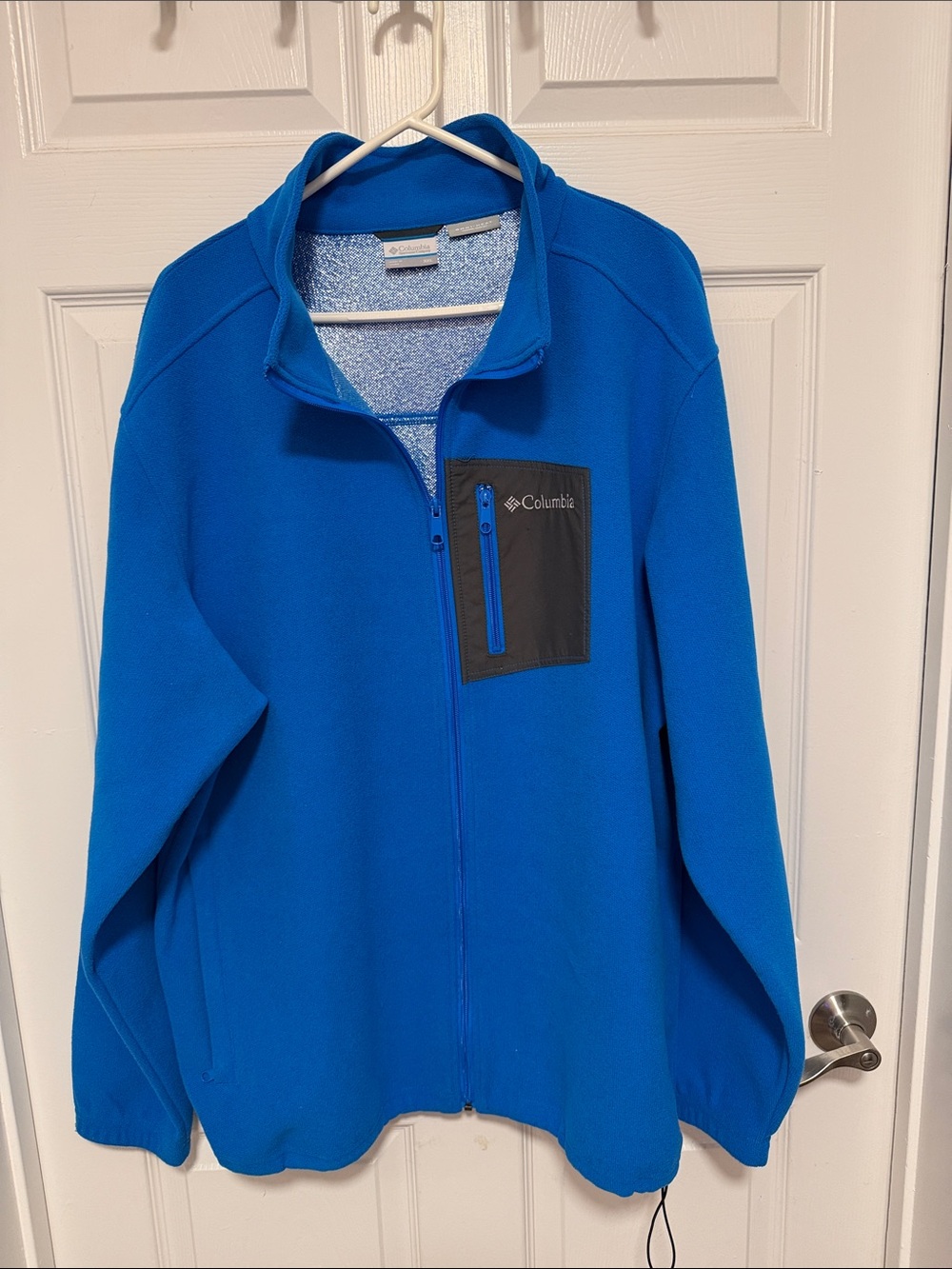 Columbia Men's Royal Blue Full-Zip Fleece with Black Chest Pocket